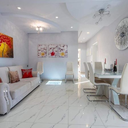 Apartment In Saranda Ngoại thất bức ảnh