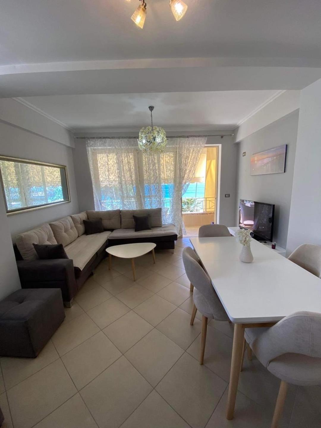 Apartment In Saranda Ngoại thất bức ảnh